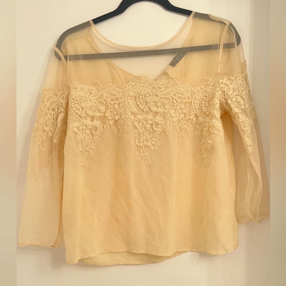 Blouse ITALIAN.